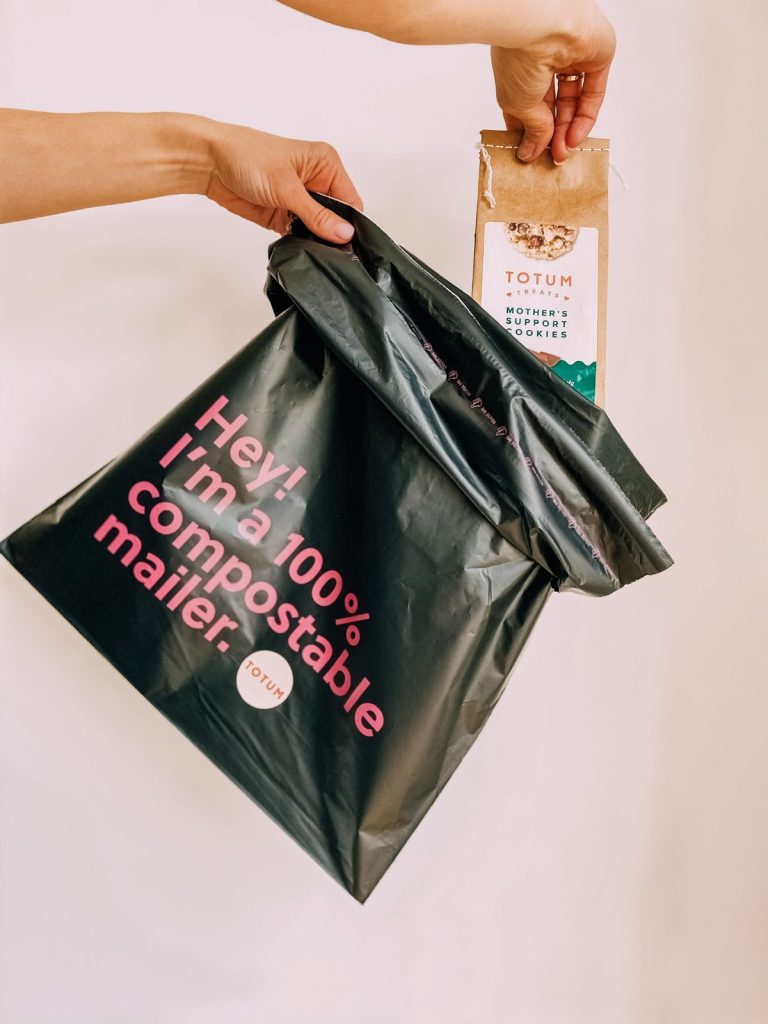totum women custom packaging